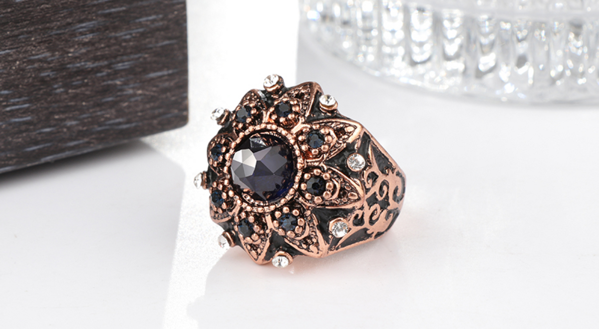 Queen Gertrude's Cocktail Ring