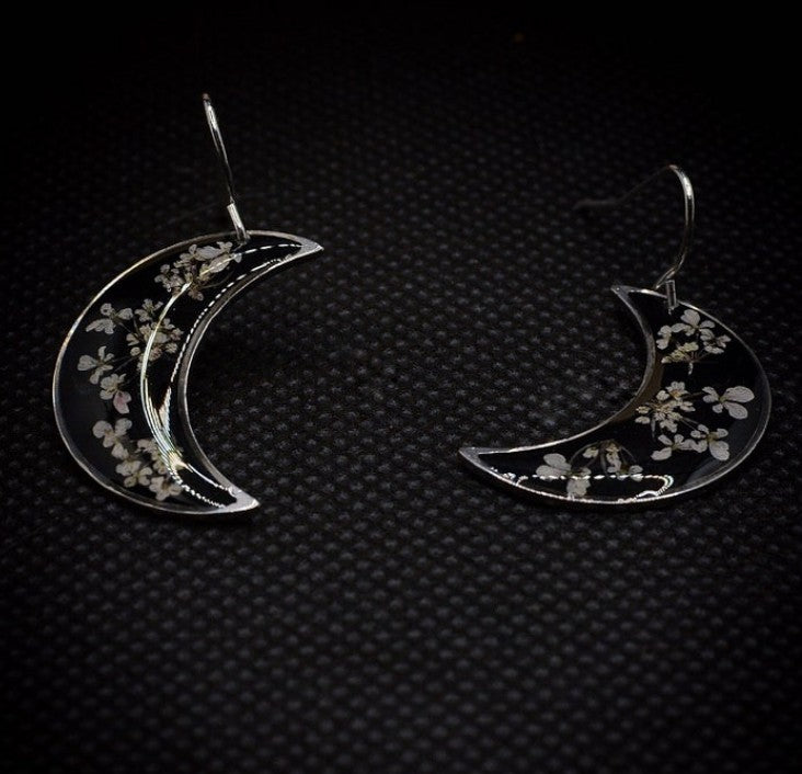 Boho Botanical Crescent Moon Earrings with Pressed Flowers