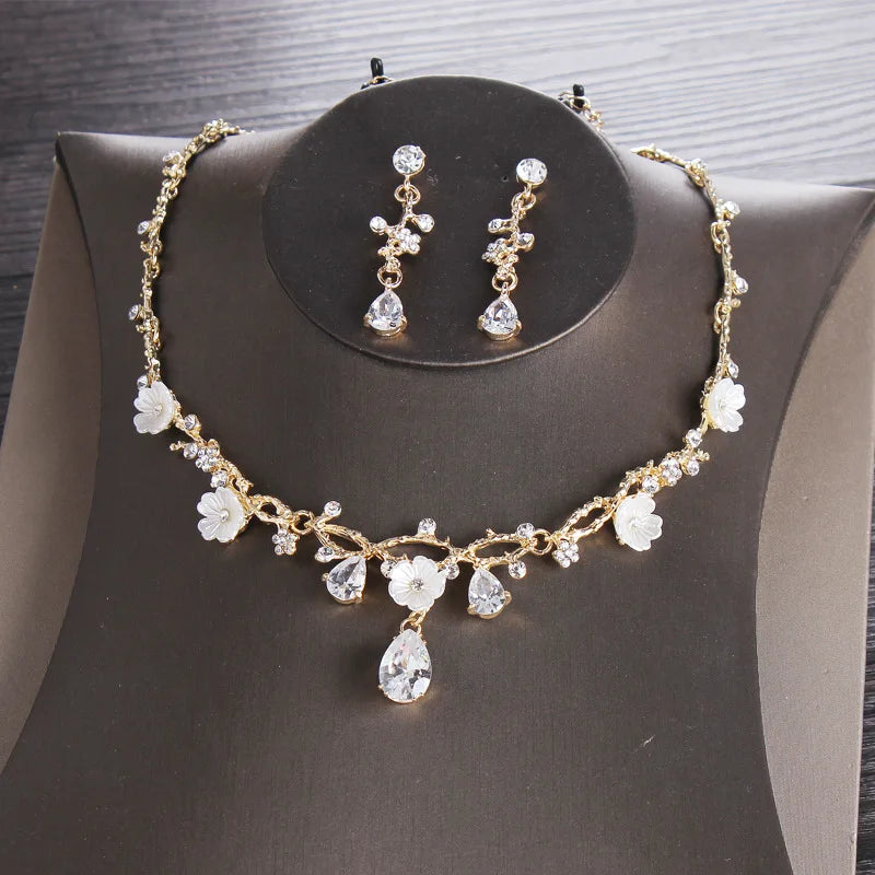 Bridal Jewellery Set - Crown, Earrings & Necklace.