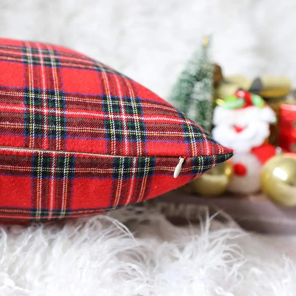 Christmas Plaid Cushion Pillow Covers Plush Pillows for Couch Sofa Living Room Decoration Nordic Home Decor