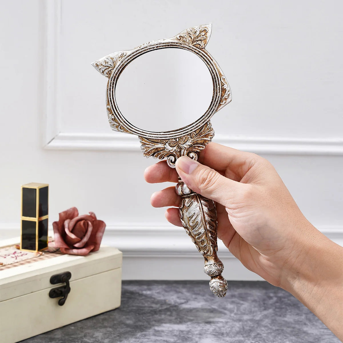 Duchess Kitty Hand Mirror Resin Ornamental Vanity Table Decor