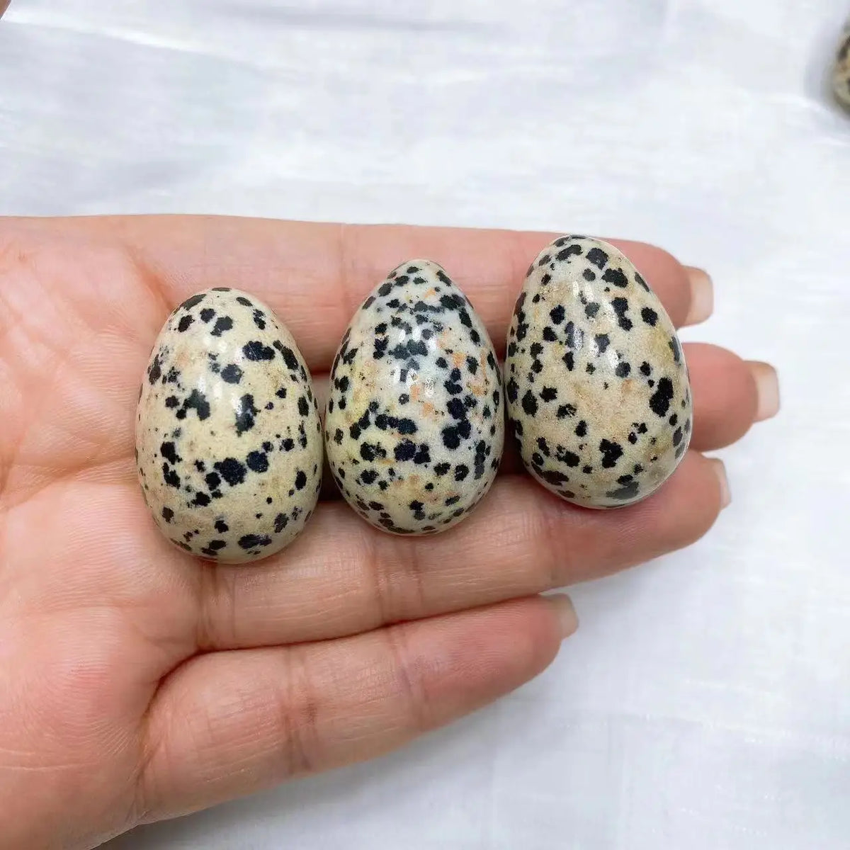 30MM Mini Stone Egg Natural Crystal