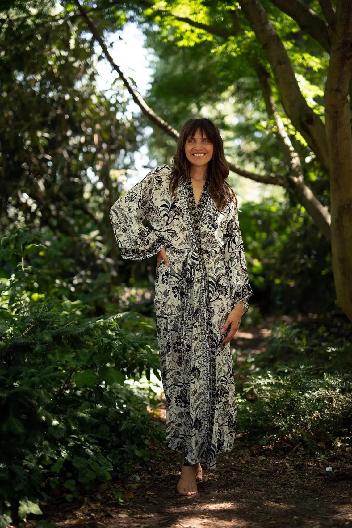 Charmy's Cover-up Long Kimono Robe