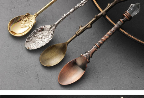6pcs Vintage Spoons Fork Royal Style Gold Carved Coffee Tea Spoon Dessert Fork Cutlery Set
