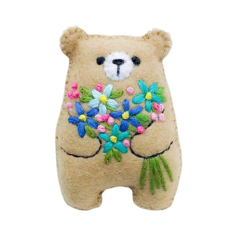 Bouquet Bear Doll Miniature Pocket Hug 5.5*4cm Felt Little Plushie Toy