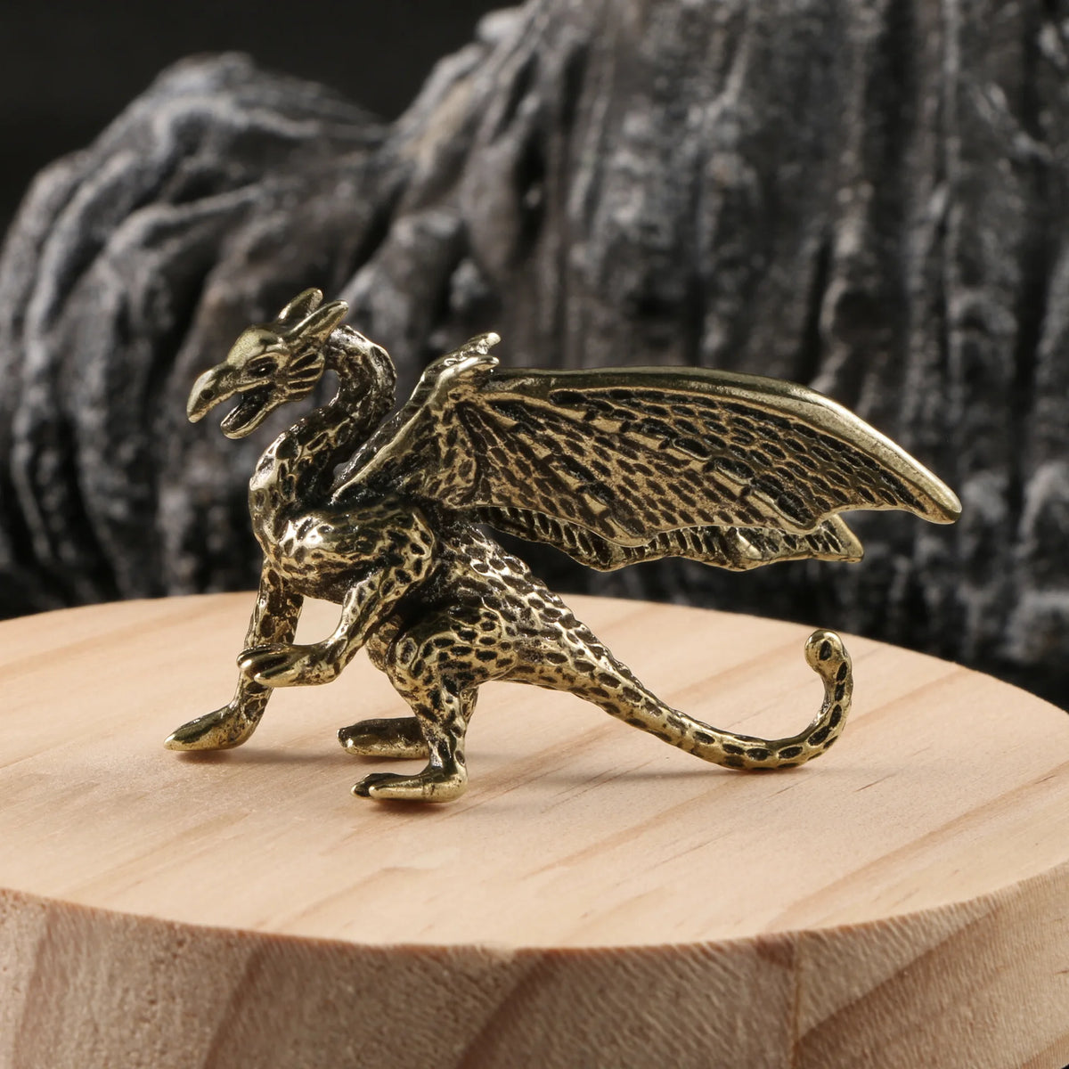 Copper Flying Dragon Tea Pets Metal Figurine