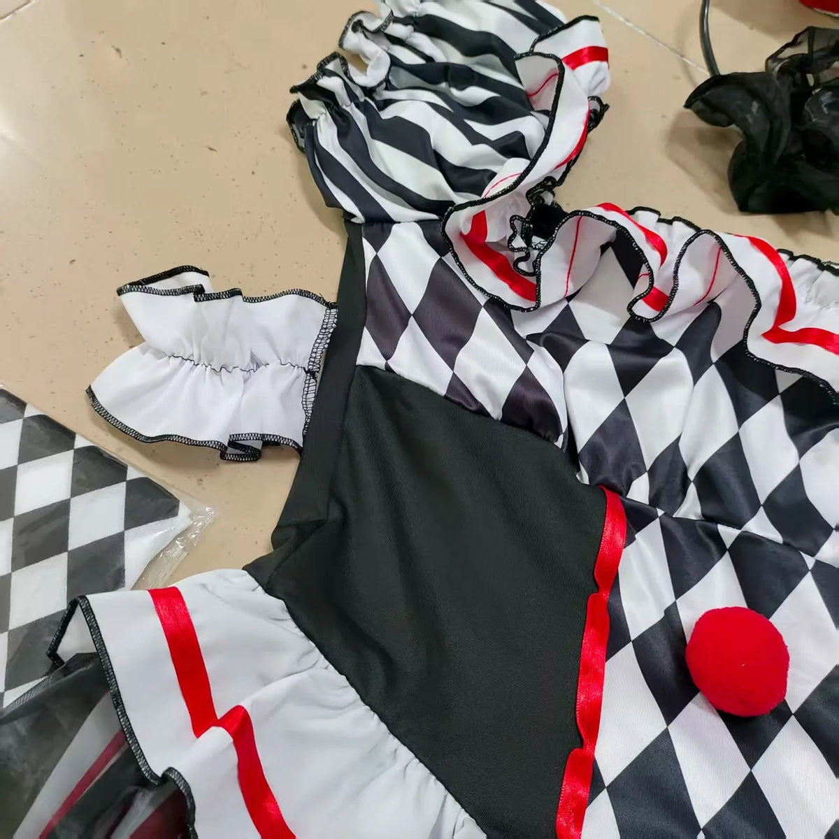 Clown Cosplay Costume Circus Performance Jumpsuit Halloween Party Carnival Jester Theater Stage Performance