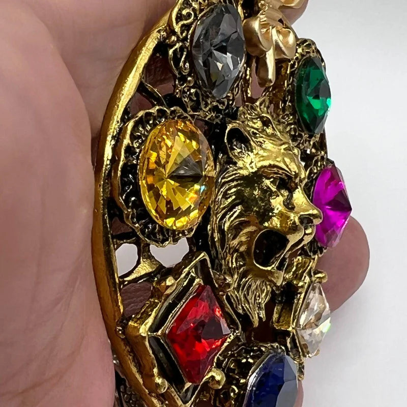 The Mage's Lions Head Brooch