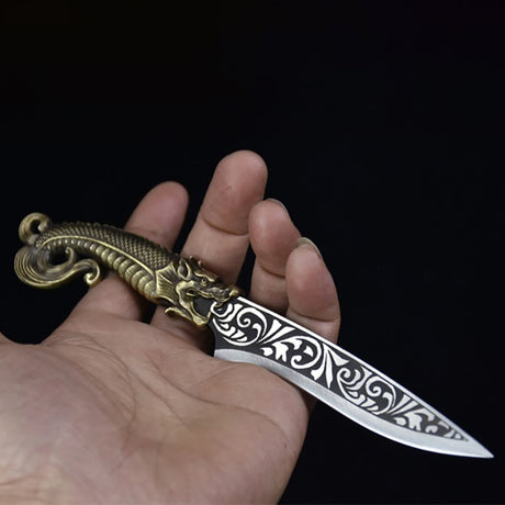 Sea Serpent Tribal Hunter Dagger