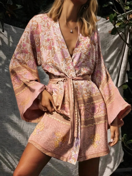 Penny's Boho Floral Print Short Kimono Robe