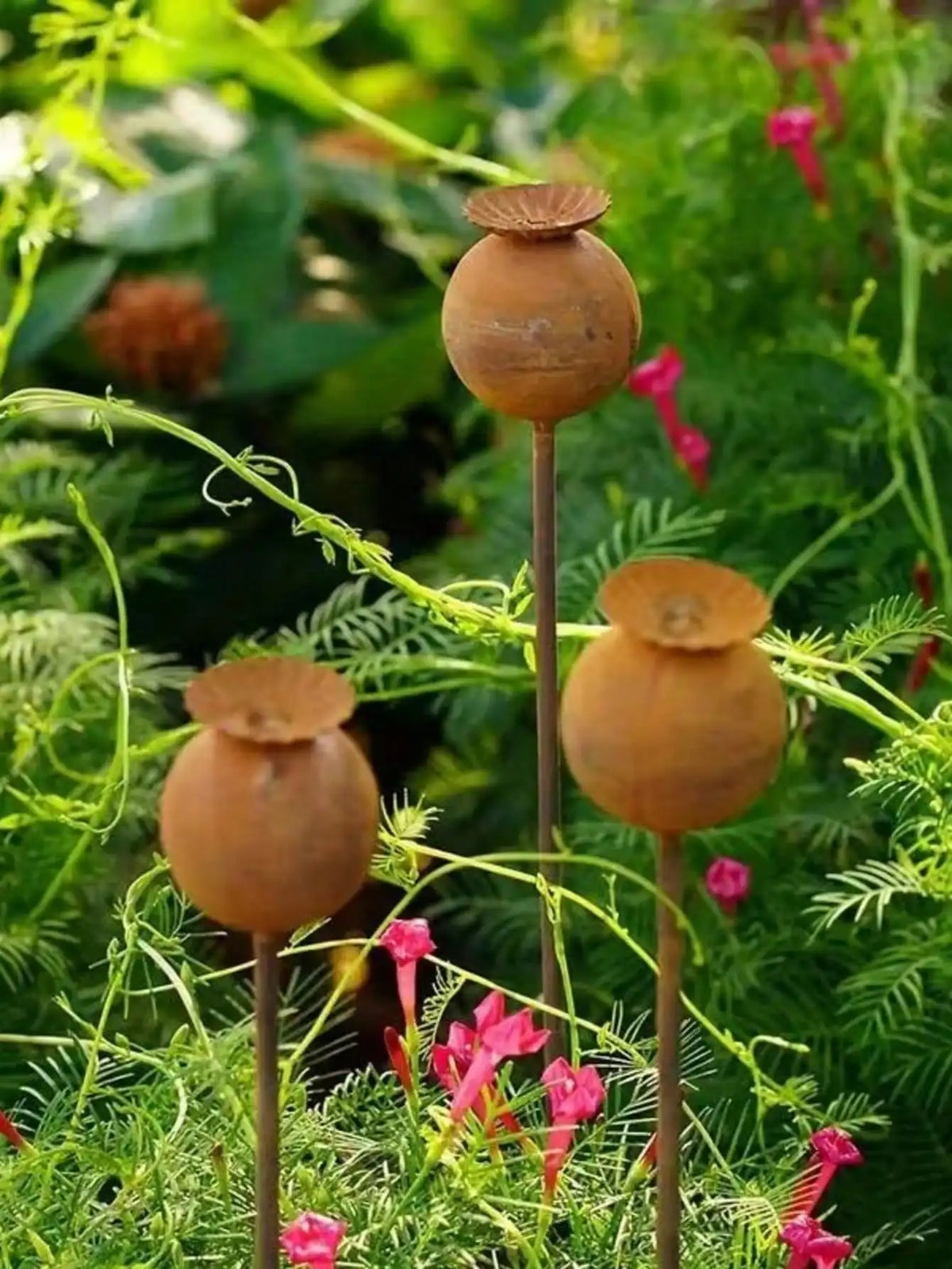 1/3pcs Rusted Poppy Garden Decor Stakes