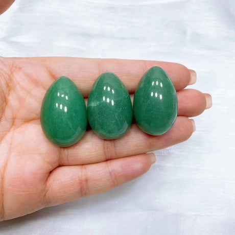 30MM Mini Stone Egg Natural Crystal