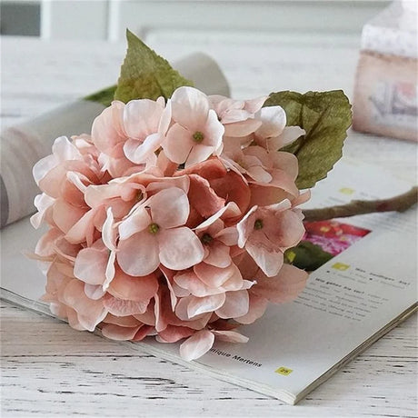 One Bundle Autumn Silk Hydrangea Home Decorative Bridal Bouquet Artificial Flowers