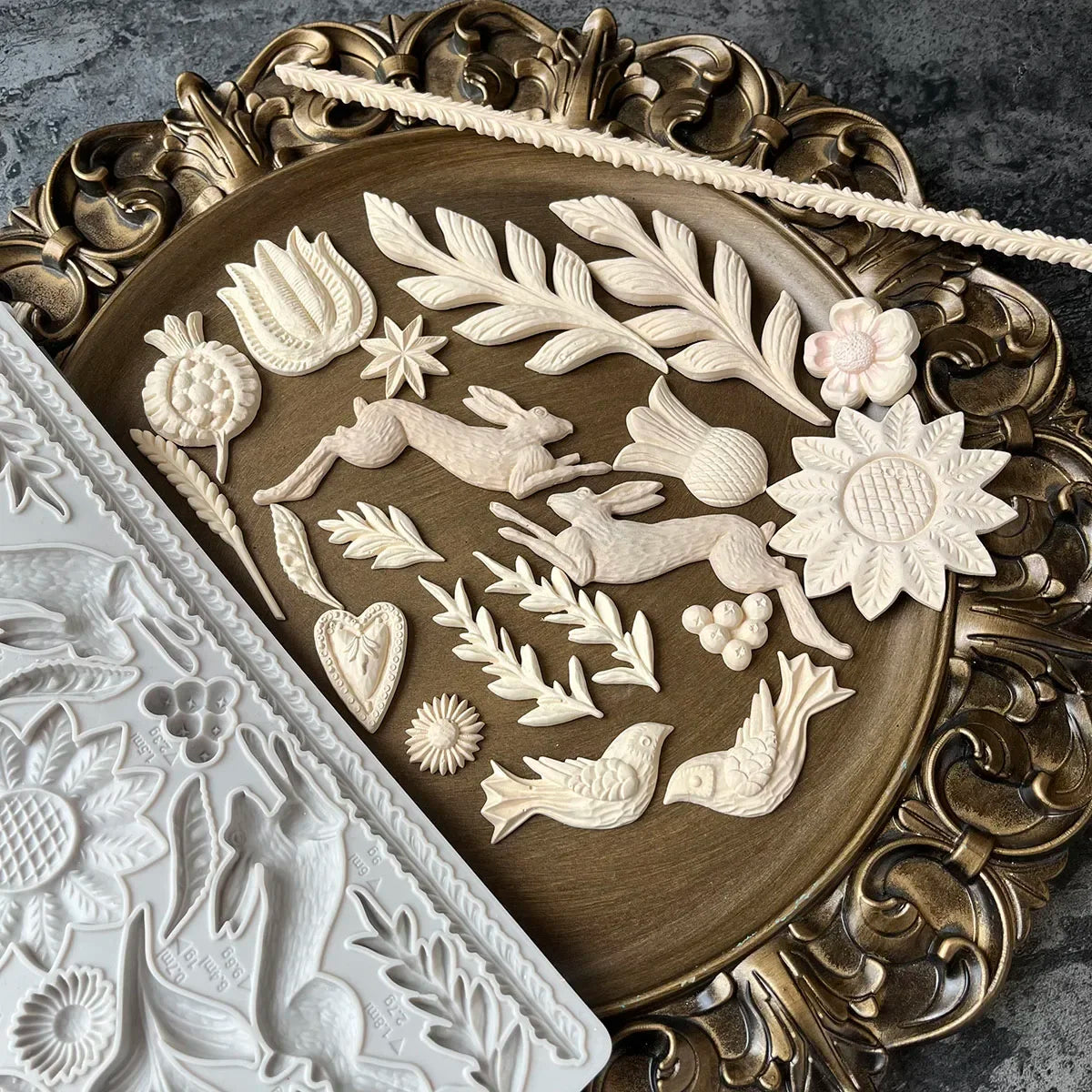 Woodland Flowers and Friends Silicone Mould