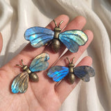Natural Labradorite Bee Figurine Insect Sculpture Desktop Decoration Hand Carved Stone Wings Metal Body