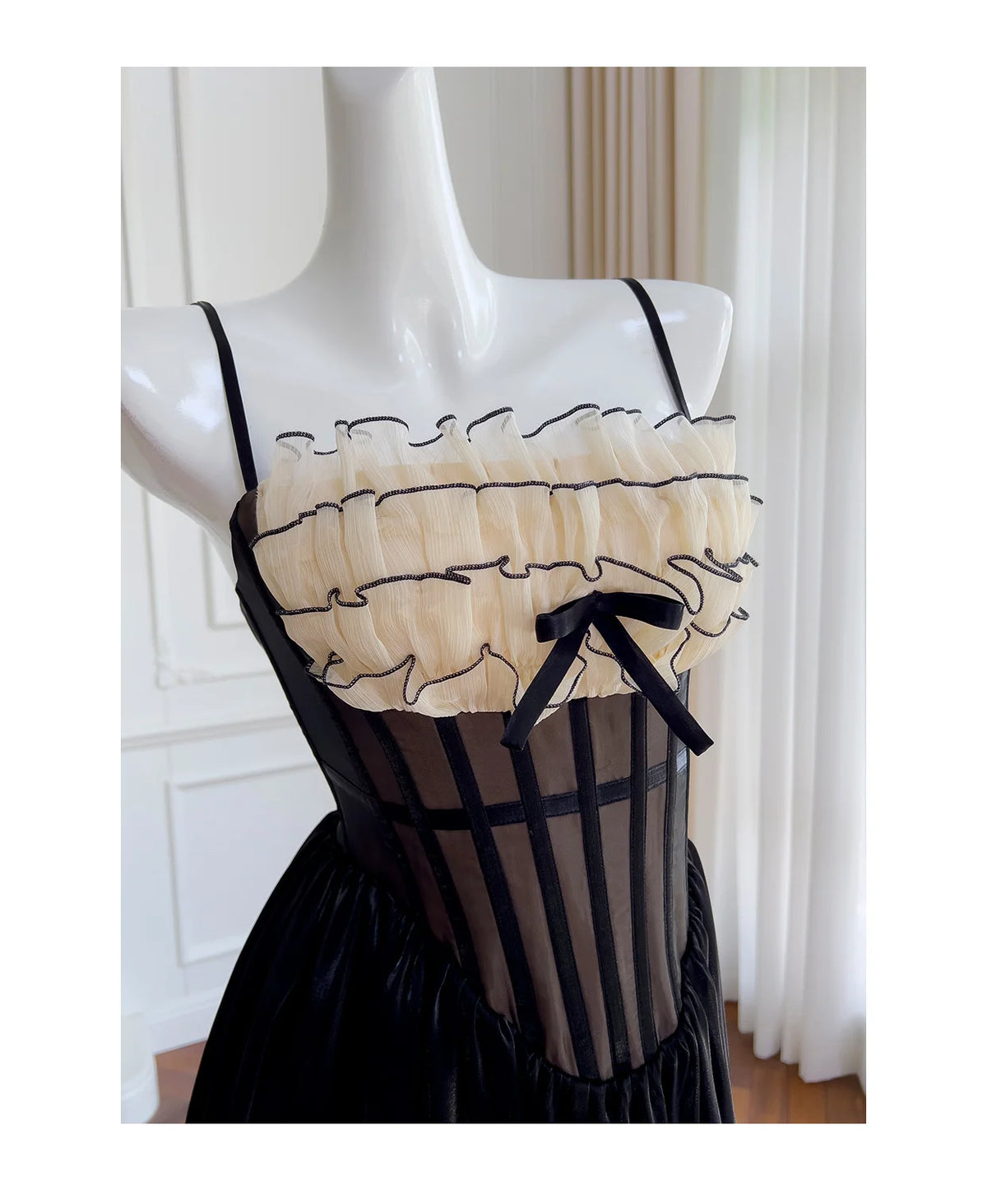 Justine's French Black Lace Sling Spliced Ruffles Bandage Backless Dress