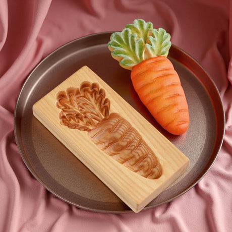 Farm Treats Wooden Cookie Moulds with Animals Patterns, Bird, Goose, Horse, Hedgehog, Flowers