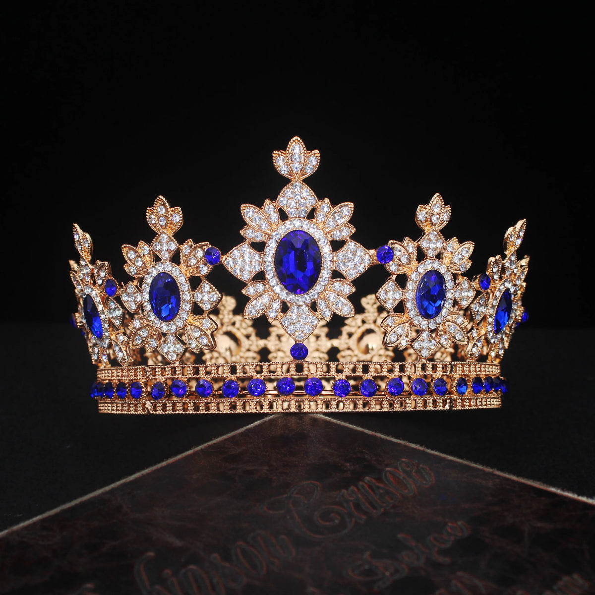 Baroque Full Round Royal Queen King Crowns
