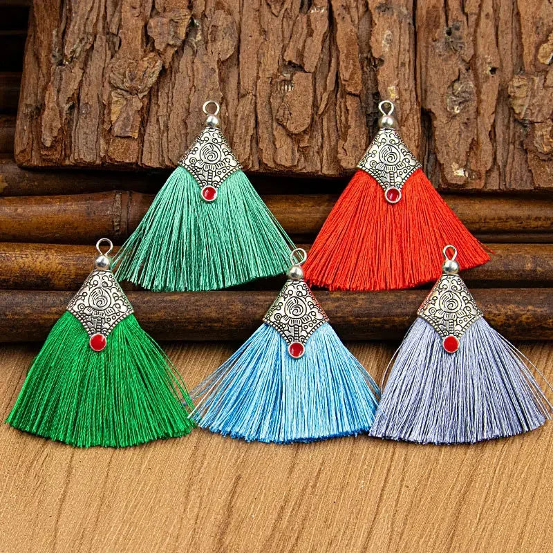 2/4/6Pcs Mini Craft Tassel Handmade Soft Silk Tassel for Earring Jewelry Making DIY Projects Keychain Bookmarks