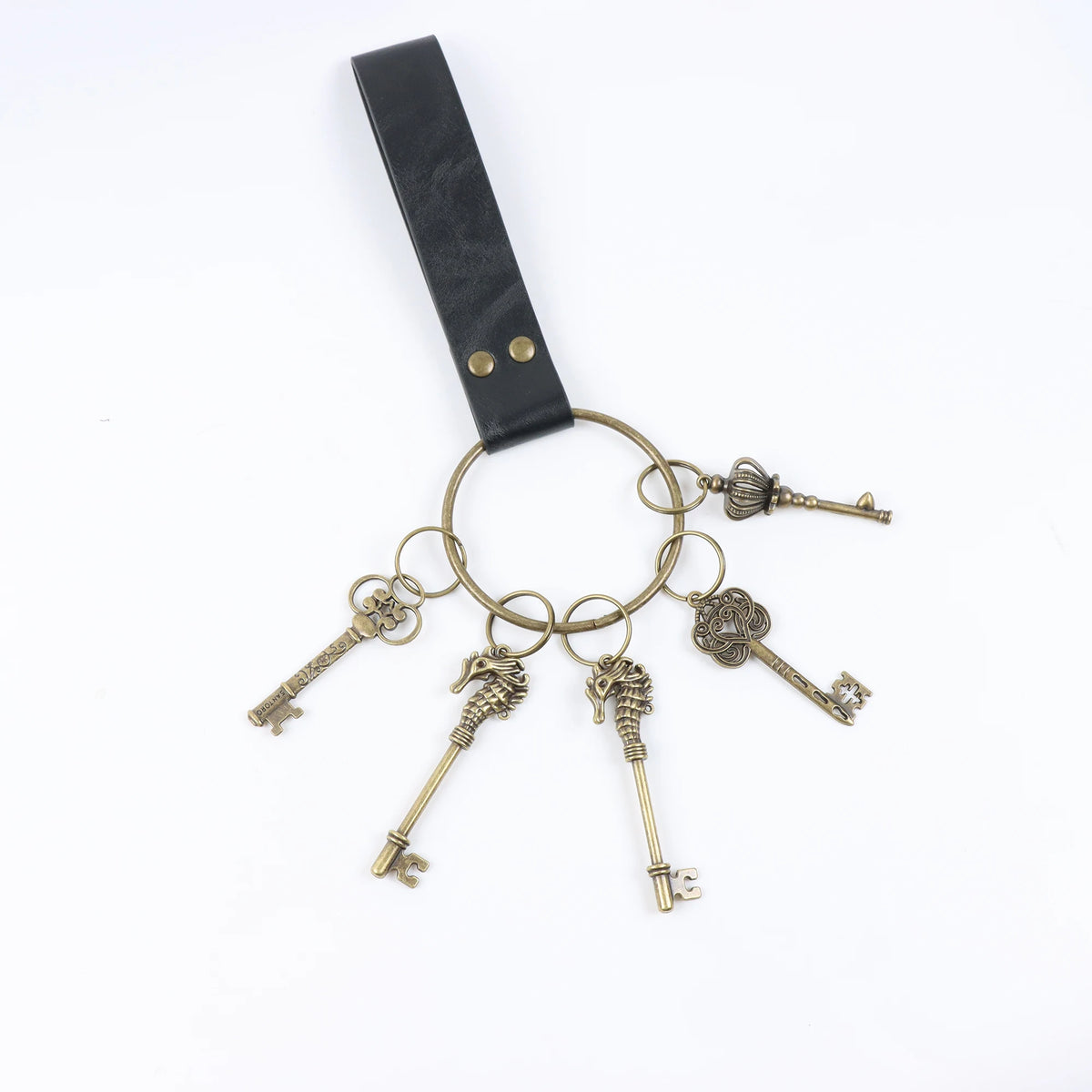 Medieval Keychain Hiking Skirt Clip LARP Cosplay Costume Accessories