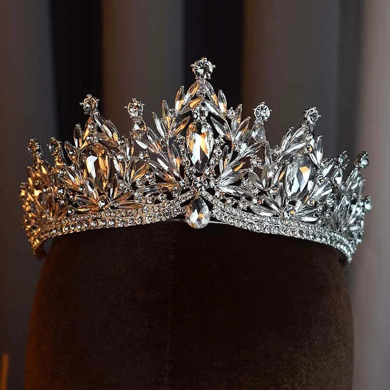 Queen Alexandría's Baroque Crystal Bridal Tiara