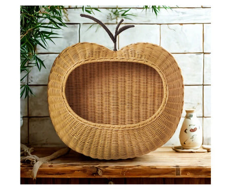 Handwoven Fruit Shape Wall Basket Apple Pear Wall-Mounted Storage Childrens Room Decor