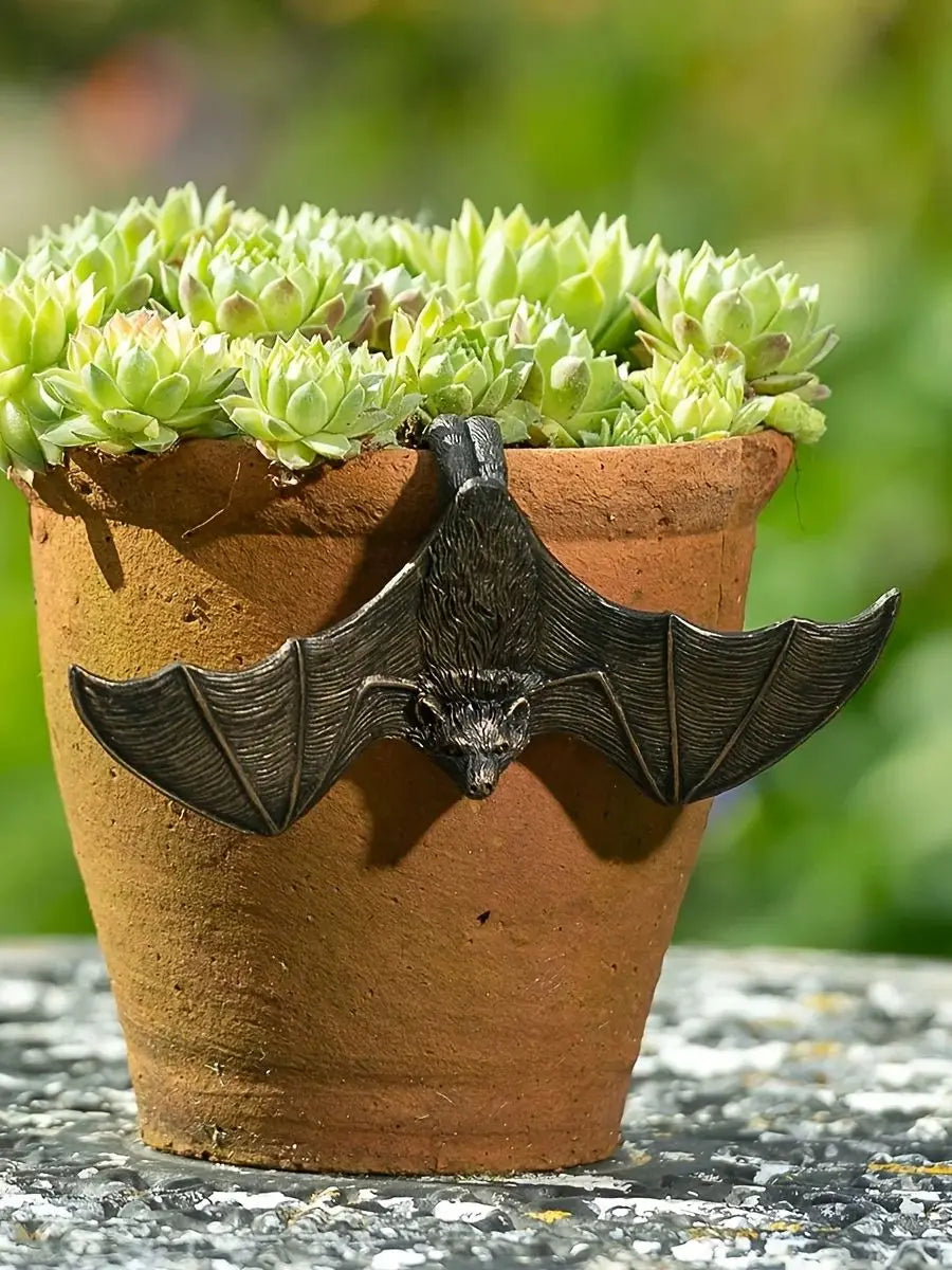 Bat Resin Garden Decoration Pot Hanger