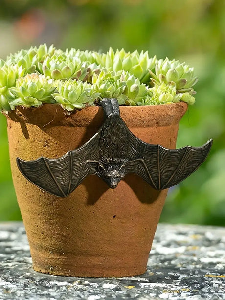 Bat Resin Garden Decoration Pot Hanger