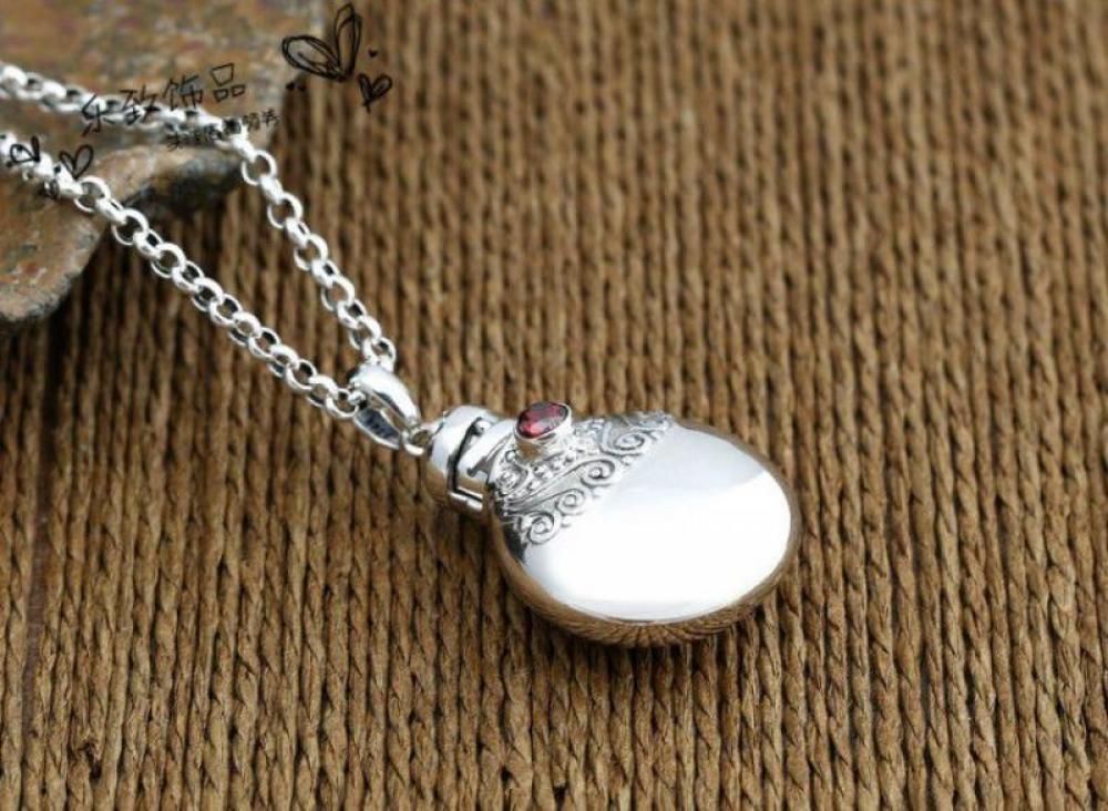 Perfume Bottle Mini Bottle Pendant Necklace