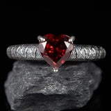 Coursing Love s925 Silver Ring Natural Heart Shaped Garnet