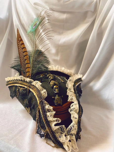 Pirate Hats Vintage Skull Feather Triangle Hats Halloween CosPlay Pirate Top Hat