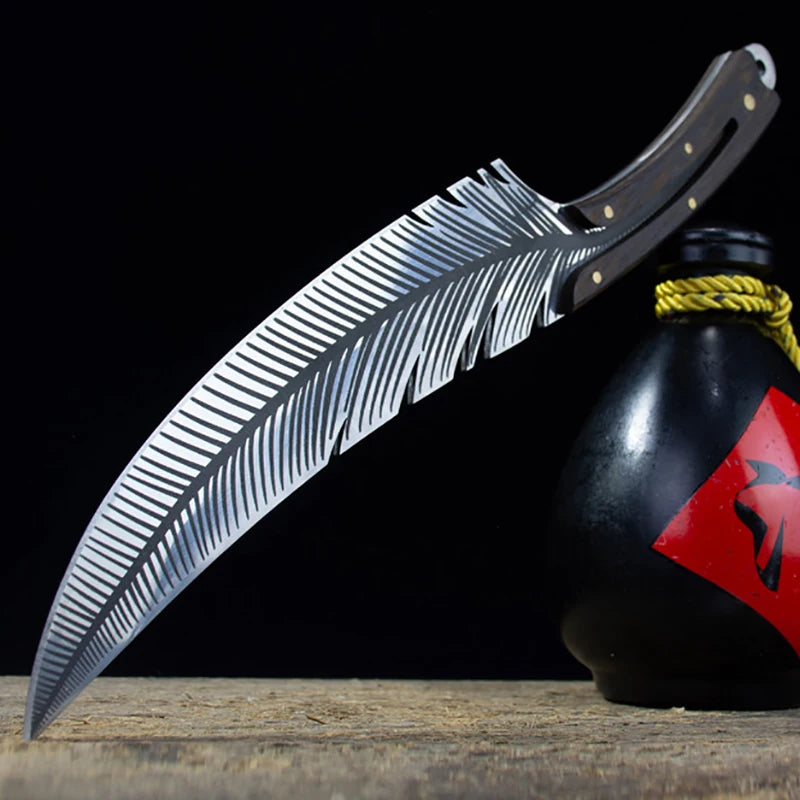 The Woodland Nymph's Dancing Feather Dagger
