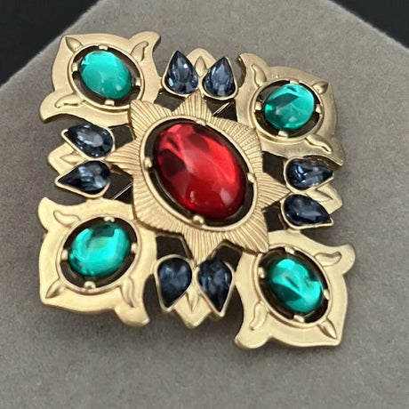 The Regent's Cross Brooch Pin
