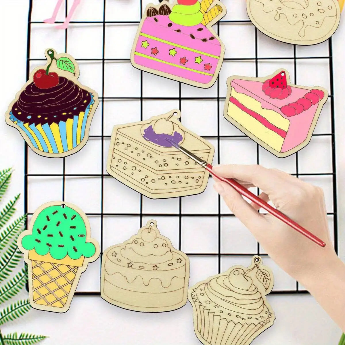 20Pcs Wooden Cupcake Ornaments Donut Unpainted Wood Crafts Project