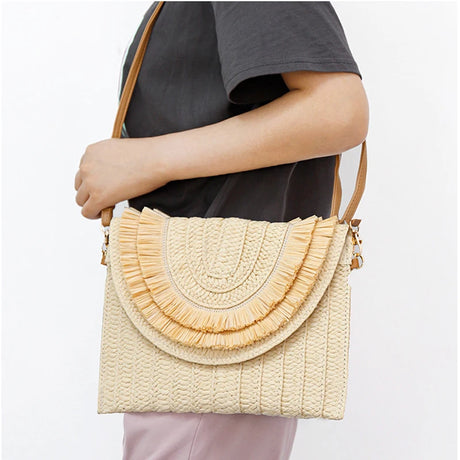 51 Fabulous Raffia Oversize Clutch Bags