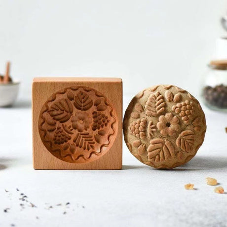 Easter Christmas Wooden Cookie Mould Gingerbread Embossing Stamp Baking Tools