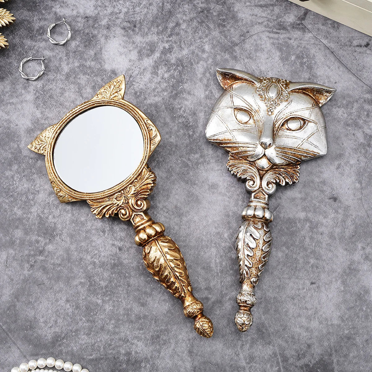 Duchess Kitty Hand Mirror Resin Ornamental Vanity Table Decor