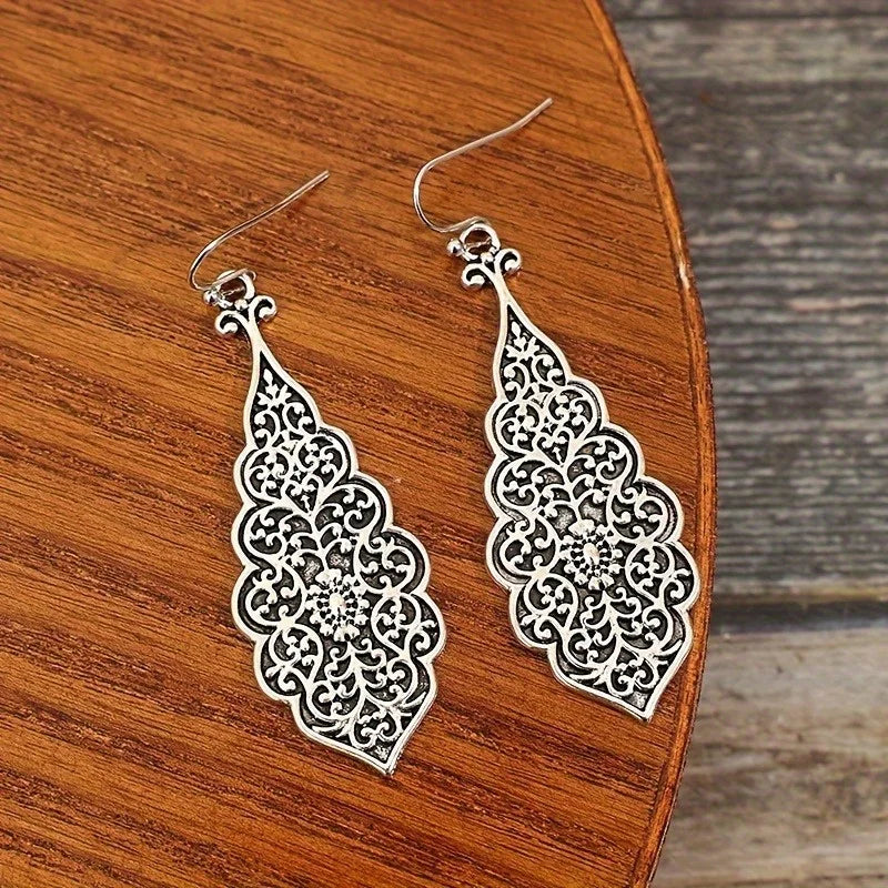Alara's Carved Pattern Drop Earrings