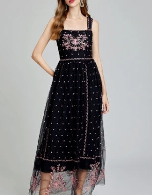 Larney's Butterfly Embroidered Square Collar Sweet Dress