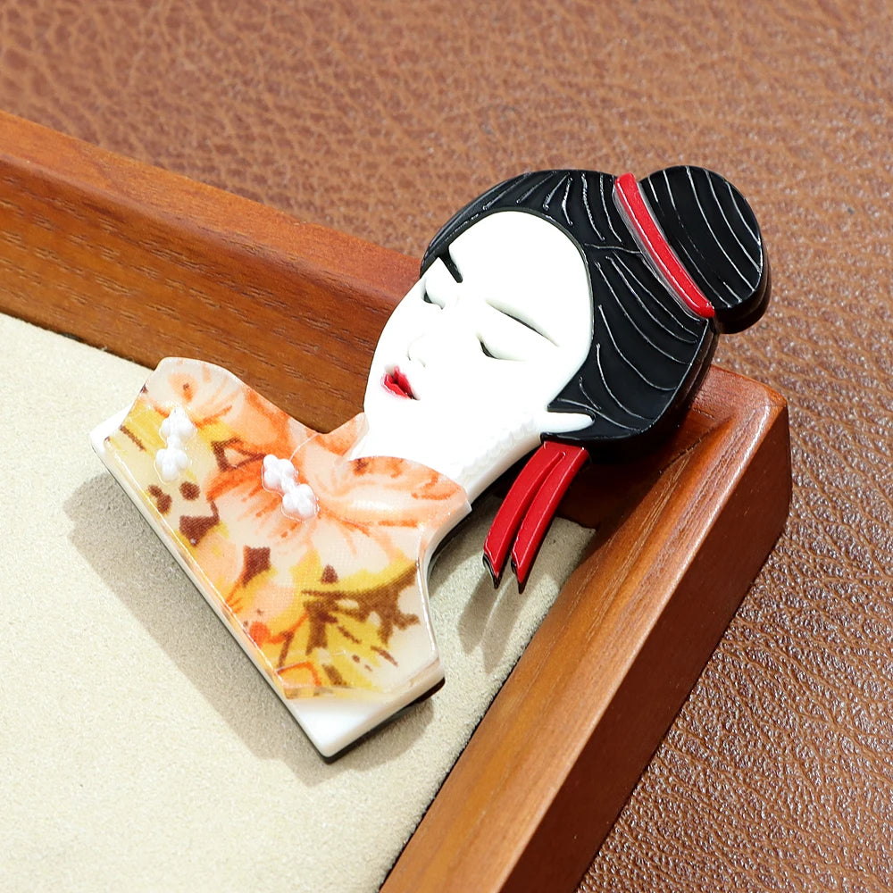 Liena Acrylic Brooch 3 Colours