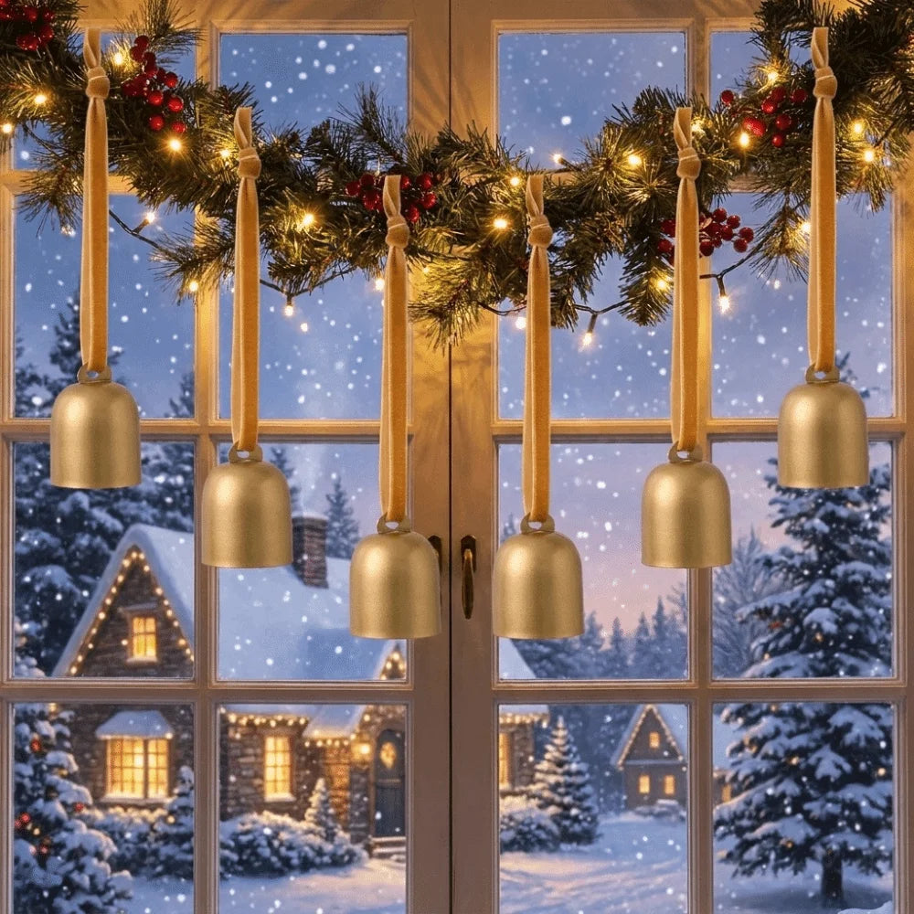 6PCS Iron Christmas Bell Pendant Crisp Sound Pinecone Bell Wind Chimes