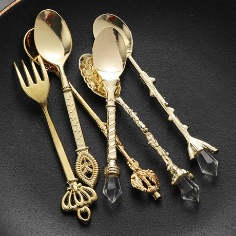 6pcs Vintage Spoons Fork Royal Style Gold Carved Coffee Tea Spoon Dessert Fork Cutlery Set