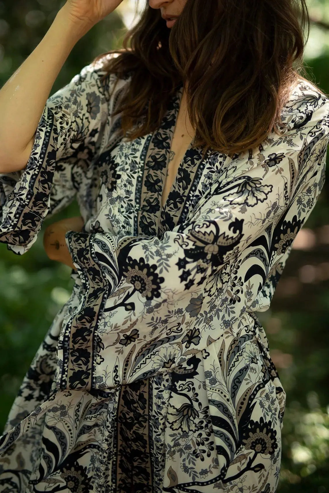 Charmy's Cover-up Long Kimono Robe