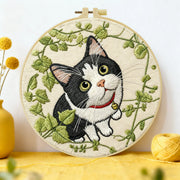 Cat in Ivy DIY Embroidery Kit for Beginners