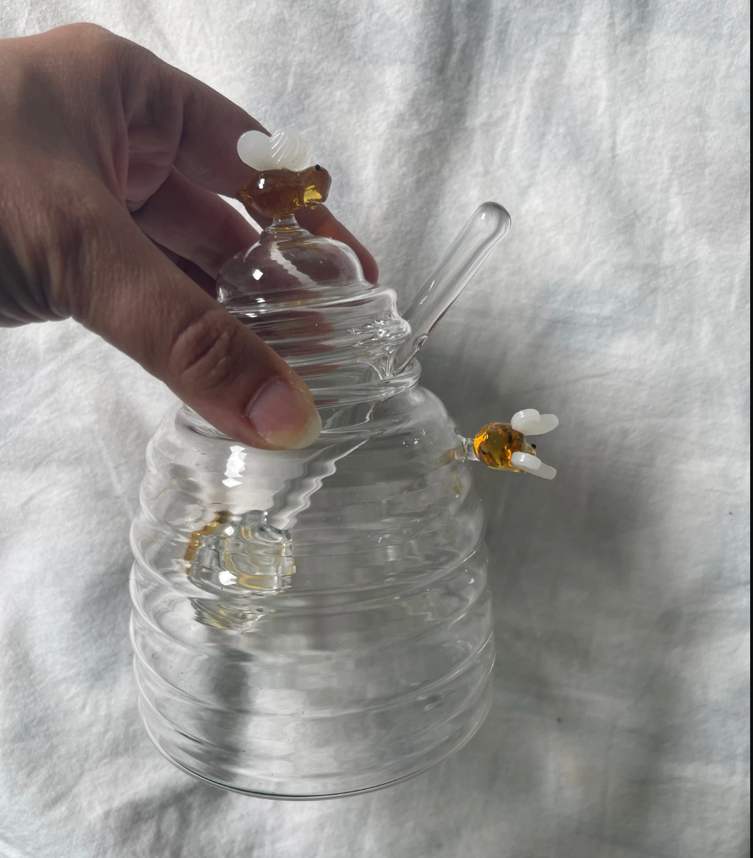 Glass Honey Bottle Honeycomb Bee Container with Dipper and Lid