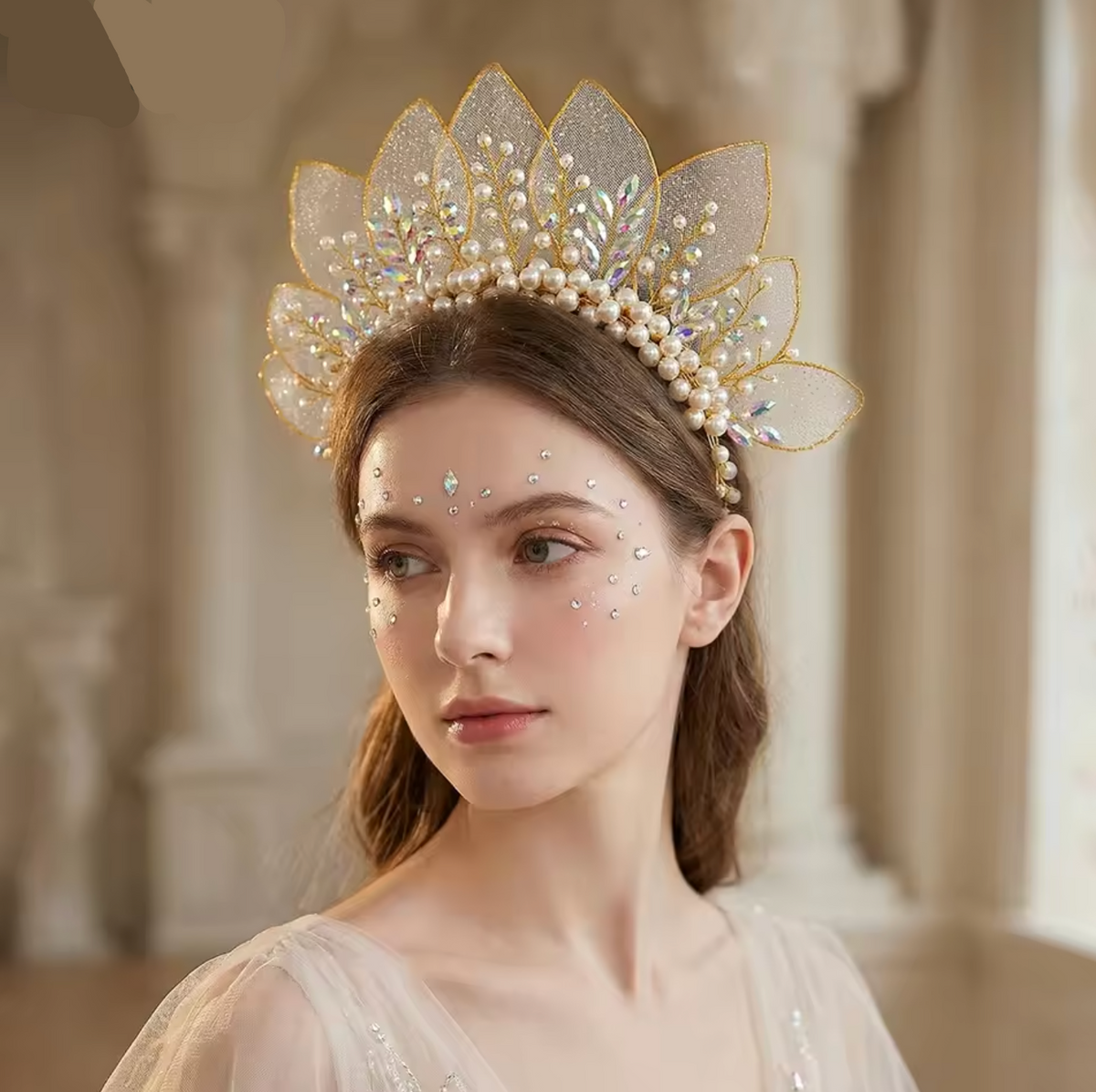 Queen Eliana's Crown Rhinestone Faux Pearls Headdress