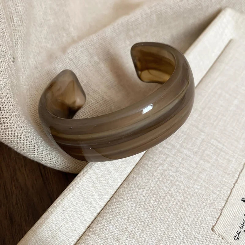 Smooth Round Acrylic Cuff Bangles Vintage Style Jelly Coloyr Smudging Wide Resin Bracelets