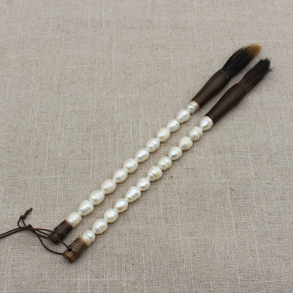 Decorative Pearl and Stone Calligraphy Artist Brushes