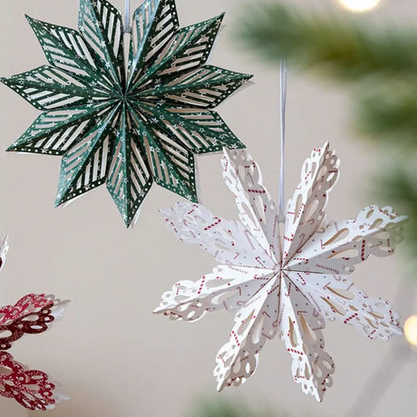 Paper 3D Christmas Tree Lampshade Hanging Snowflake Shape Star Decorative Lampshade Ceiling Pendant 30cm