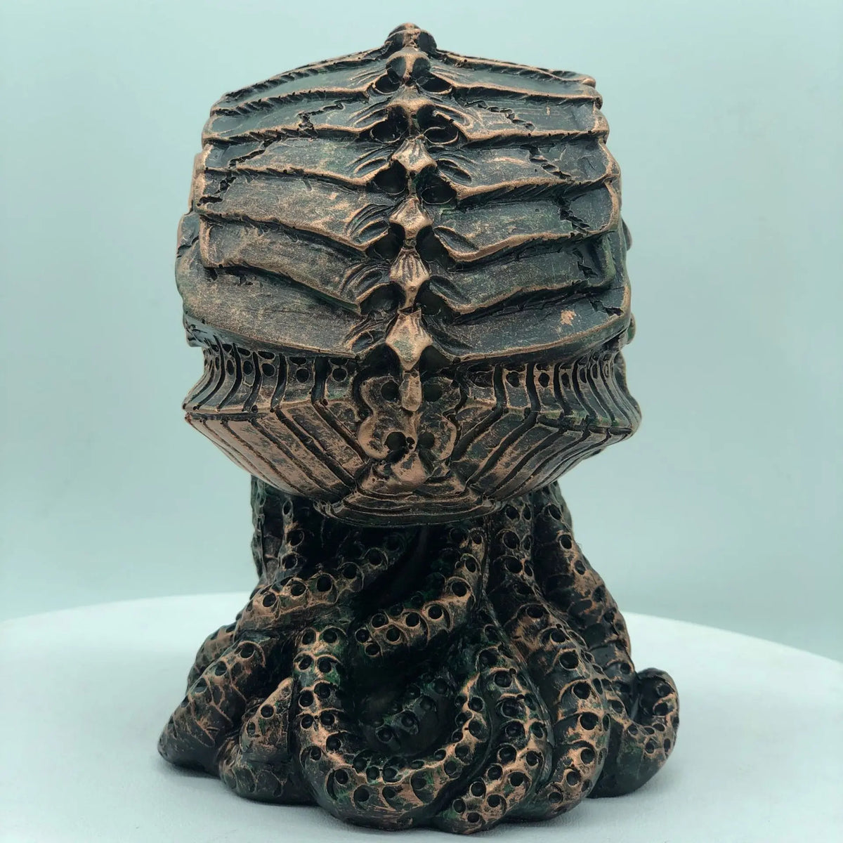 Cthulhu Mythical Resin Skull Figurine Home Library Decor Desktop Bookshelf Accessories